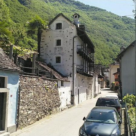 Residenza Americana Someo Esterno foto